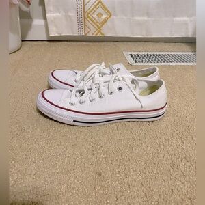 Low-rise Converse, size 8